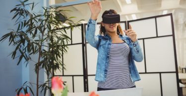Guide Ultime sur les Applications Entreprise de Meta Quest