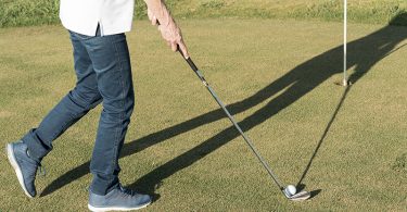 GOLF+ intègre le suivi de votre putter réel avec le stylet tracé de Logitech