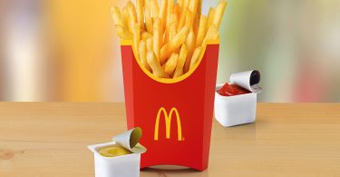 McDonald’s inaugure son premier monde officiel dans VRChat, inspiré de ses frites emblématiques