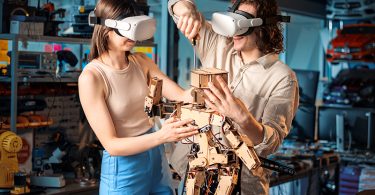 Enorme Révolutions XR (Realite augmantee) chez Meta, Rokid, Microsoft et Anduril Industries