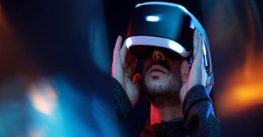 Révolution de la Réalité Augmentée : Une Plongée dans le Futur