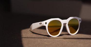 Les Lunettes Oakley Meta Offrent une Autonomie Double des Ray-Ban et Filment en Vidéo 3K