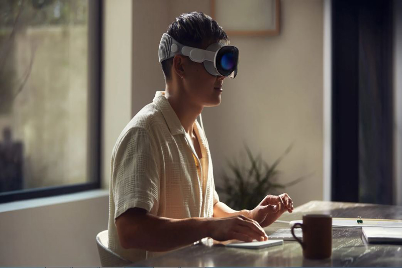 Apple annonce le prix et la date de sortie des stylets Logitech et des contrôleurs PSVR 2 pour Vision Pro