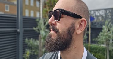 Épuisement des Ray-Ban Meta Les Pionniers Se Battent pour Acquérir le Dernier Modèle
