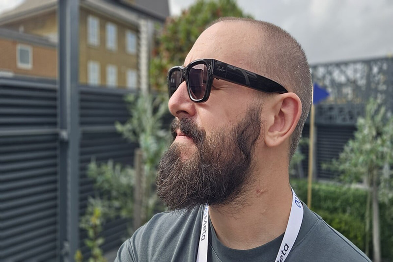 Épuisement des Ray-Ban Meta Les Pionniers Se Battent pour Acquérir le Dernier Modèle