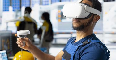Le PDG de Ford a raison la Réalité Augmentée révolutionne le travail des ouvriers selon XR Today