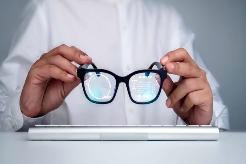Les lunettes HUD de Samsung, propulsées par Google, prêtes à faire leur entrée l'an prochain