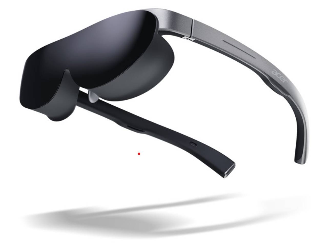 Lunettes AR Acer AR Vision GR0 GR100F vue trois-quarts, design masque avec branches argentées et noires et connecteur de câble en bout de branche pour connexion filaire